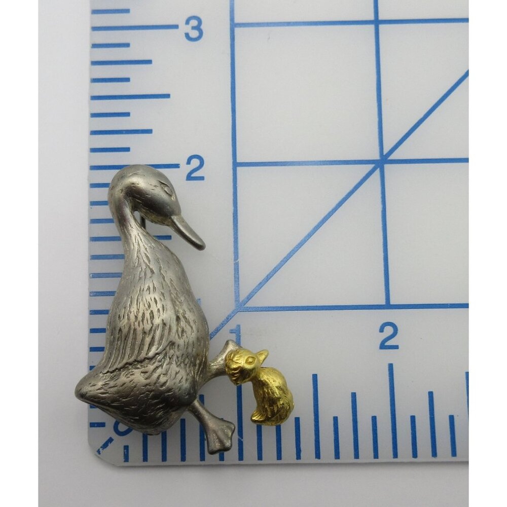 Vintage Pewter Mother Duck With Trembler Gold Tone Duckling Pin Brooch 2" - Picture 3 of 6